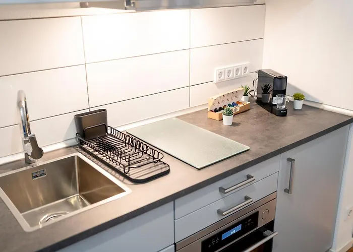 Premium - 1 Min To Hbf Appartement *